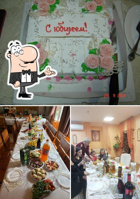 Дельфин