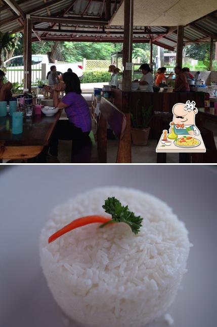 ร้านครัวคุณย่า