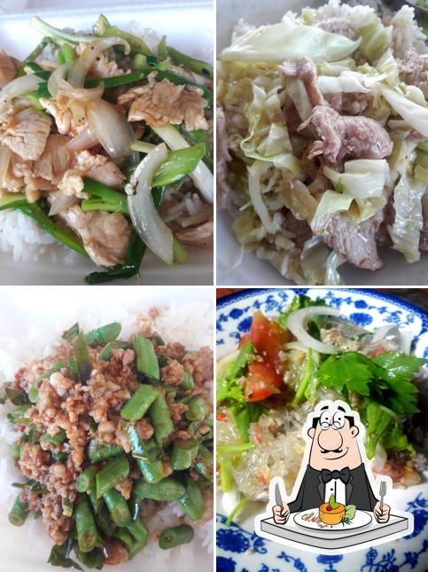 ไก่ย่างริมทางอาหารตามสั่ง