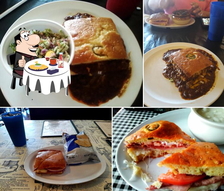 Kitt's Kornbread Sandwich and Pie Bar