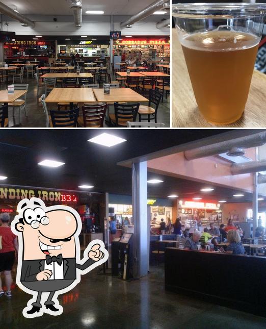 Food court
