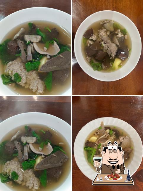 ข้าวเลือดหมูตราด สาขาวัดใหม่ จันทบุรี