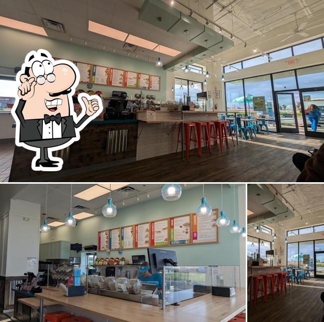 Tropical Smoothie Cafe