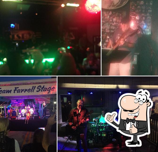 Sullivan's Boulevard Lounge