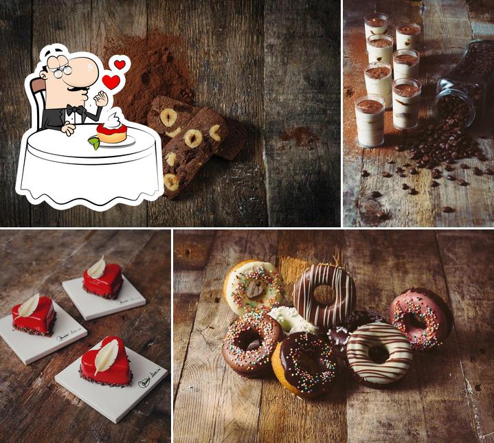 Pasticceria Mearini Snc Di Mearini V. E D. E C.