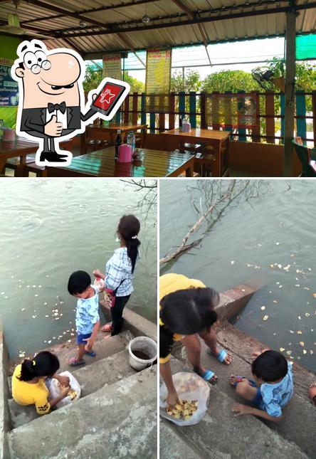 ร้าน เจ๊เล็กชามโต