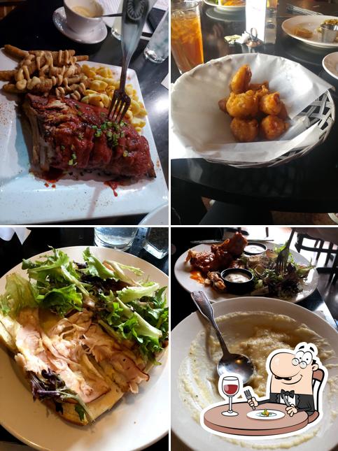12 West Bar & Grill
