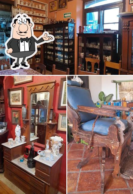 EL CHIFLERO restaurant and galery