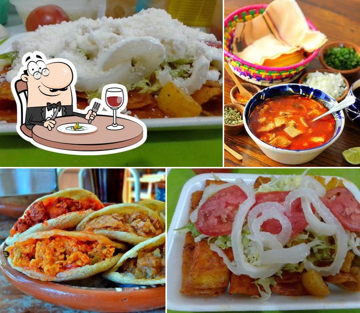 Lonchería y Cenaduría Paola