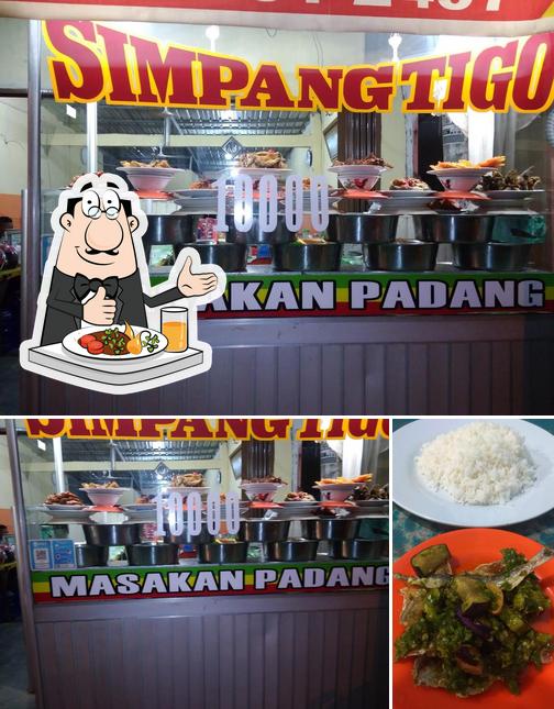 Simpang Tigo