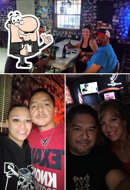 Al's Bar