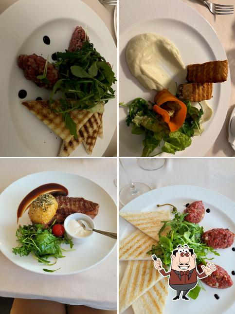 Еда в "Ресторане ЛАДЬЯ"