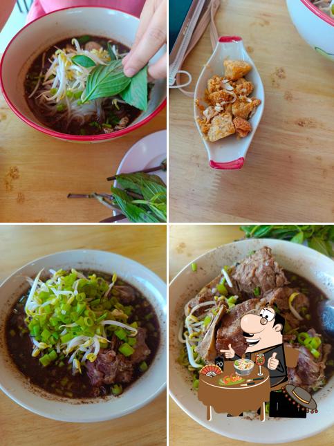 ร้านก๋วยเตี๋ยวเรือ ป.ประทีป สาขาข้างโรงพยาบาลเทิง
