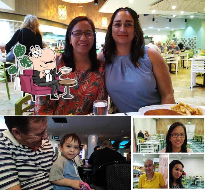 Bunny's Family Restaurant