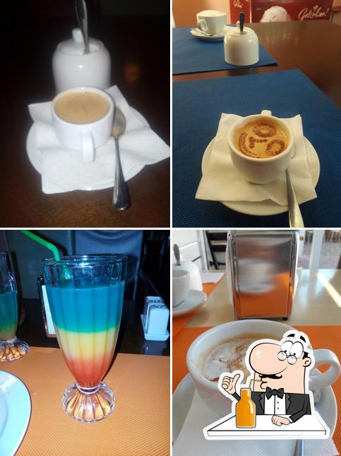 Relax Cafe