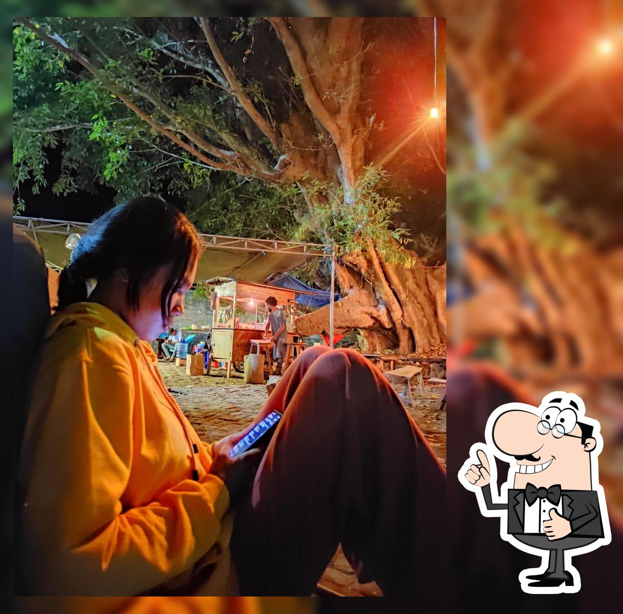 Angkringan Istimewa
