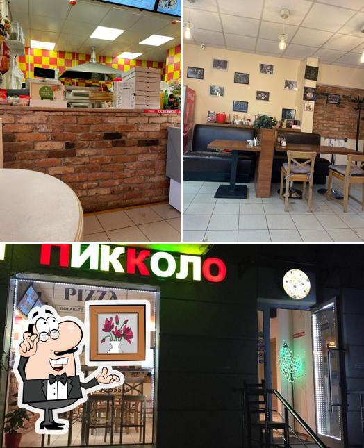 Посмотрите на внутренний интерьер "Пиццерии Пикколо"