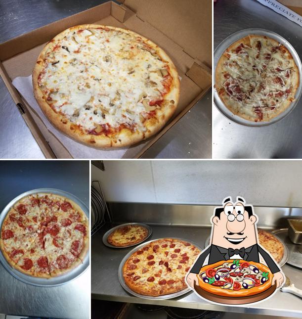 Queen's Pizza & Subs