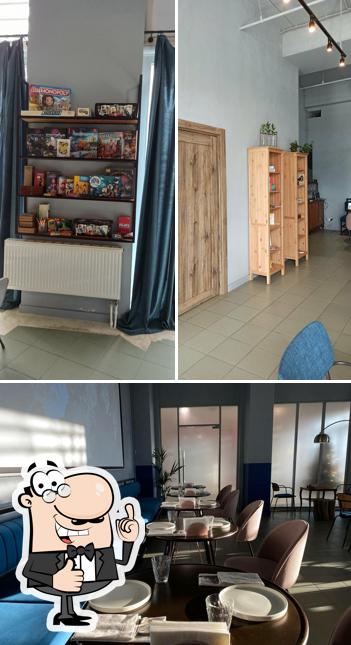 Взгляните на фото кафе "13 Друзей"