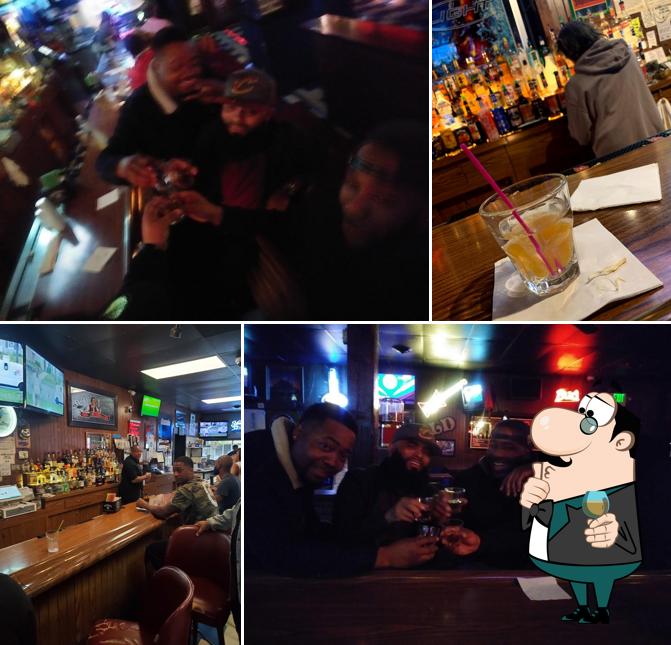 Old World Tavern