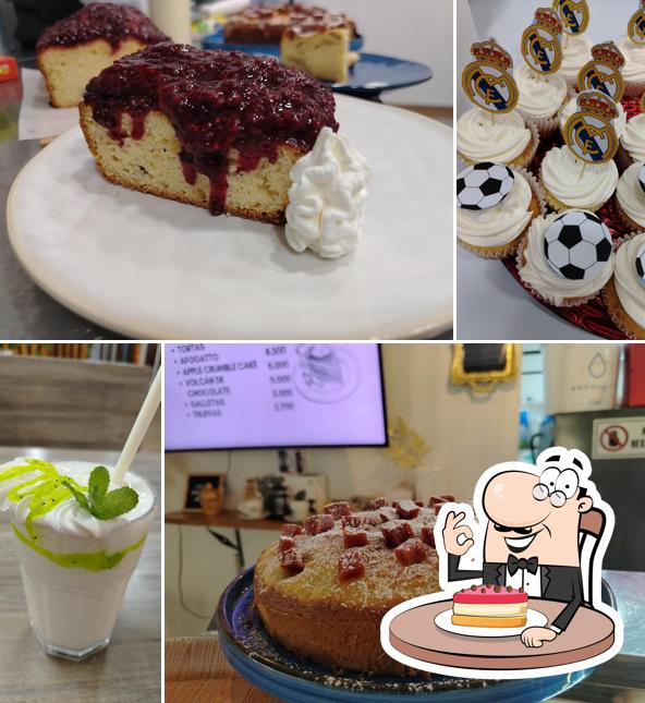 Suculenta café y pastelería