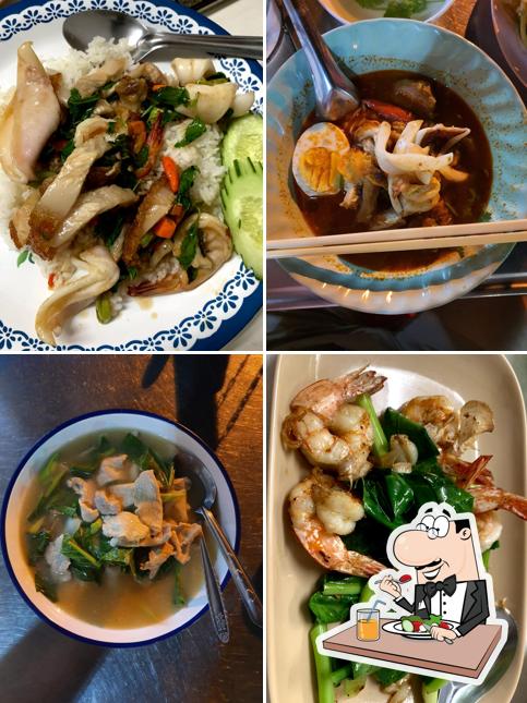 ร้านป้าไก่ตามสั่ง