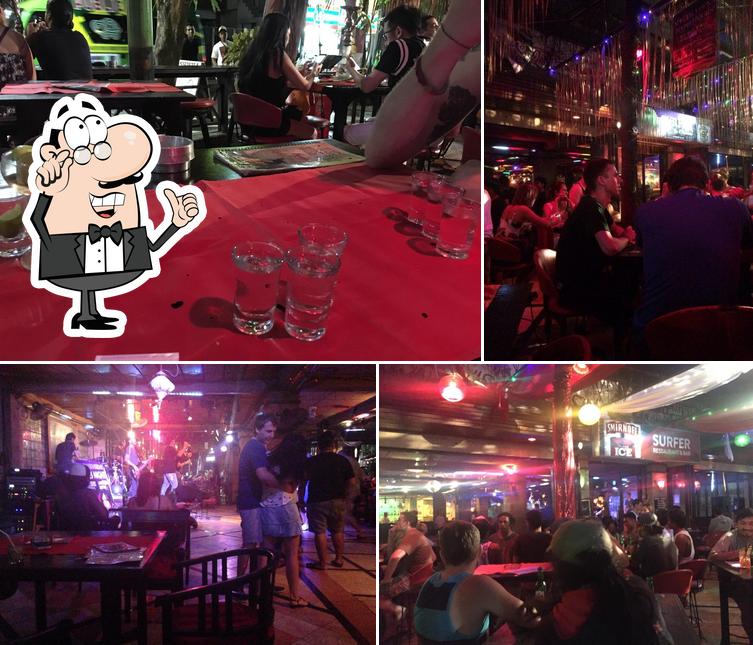 Surfer Bar