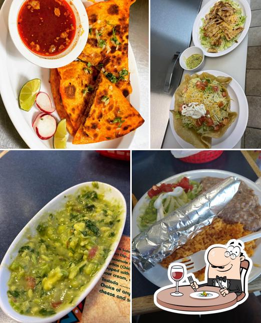 La Plaza Mexican Kitchen