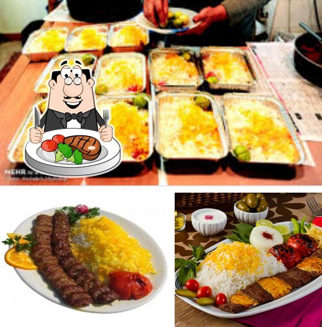رستوران وآشپزخانه مرکزی ترنج(عمو علی)