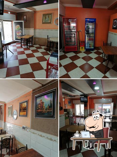 Pizzeria La Roma