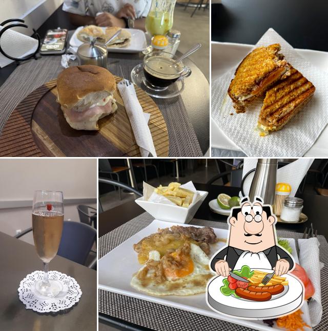Vinte e três cafe bar