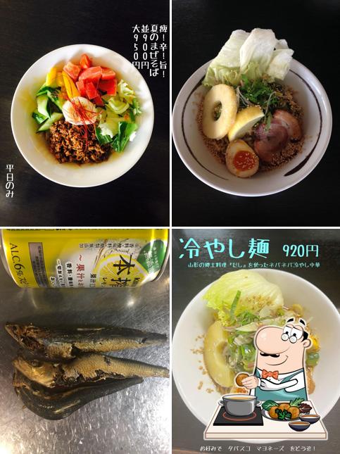 拉麺餃子 駒ヶ根雷音
