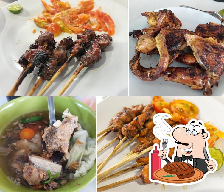 Sate Maranggi dan Sop Hj. Maya Pasteur