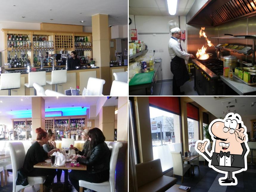 Everest Spice Lounge