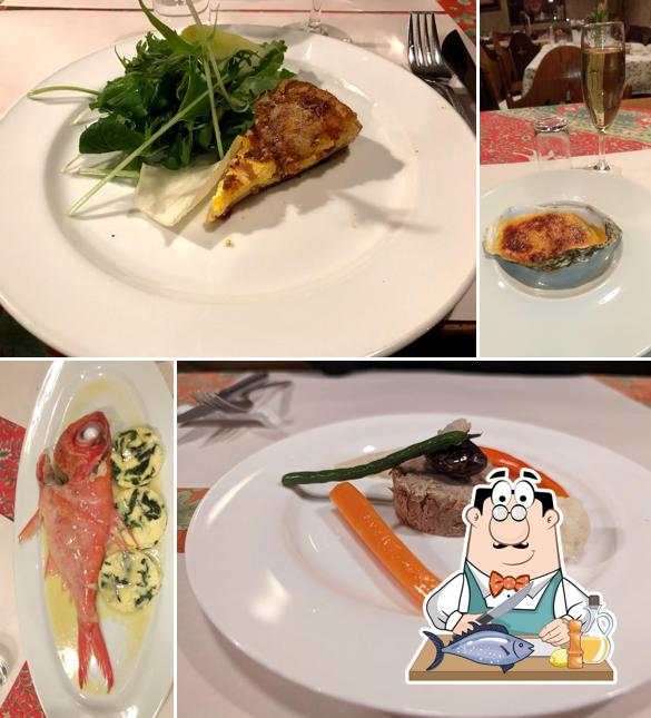 restaurant 半文居