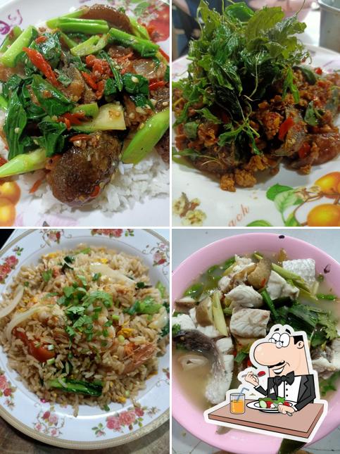 อาหารตามสั่งสันต์น้อยอร่อยพุงแตก