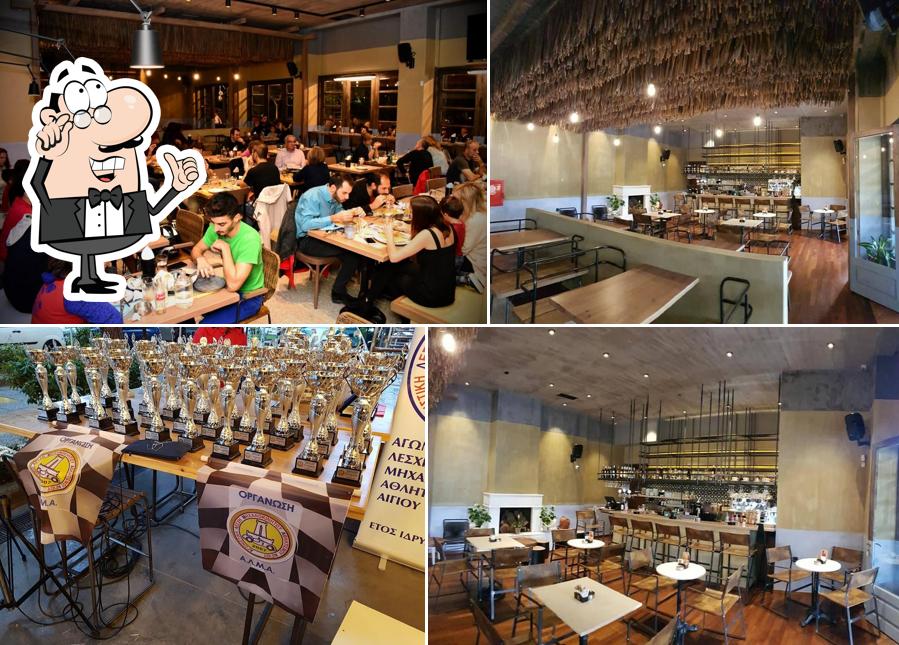 VostiZza Psitocafe