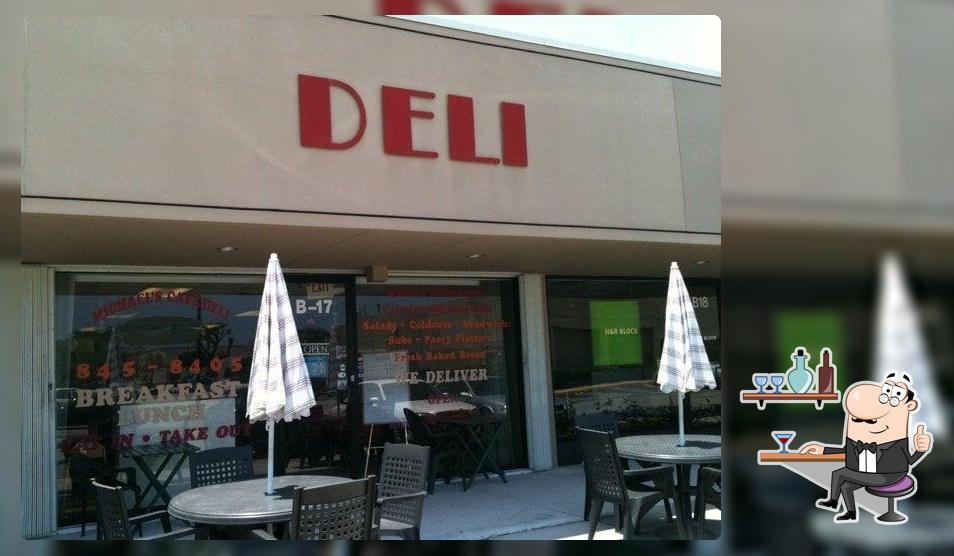 Michaels Italian Deli & Cafe