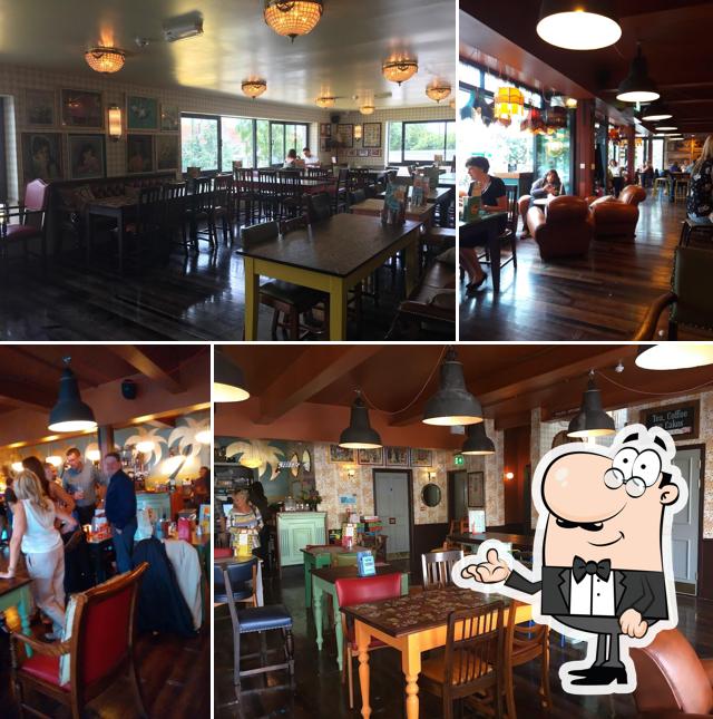 Establo Lounge