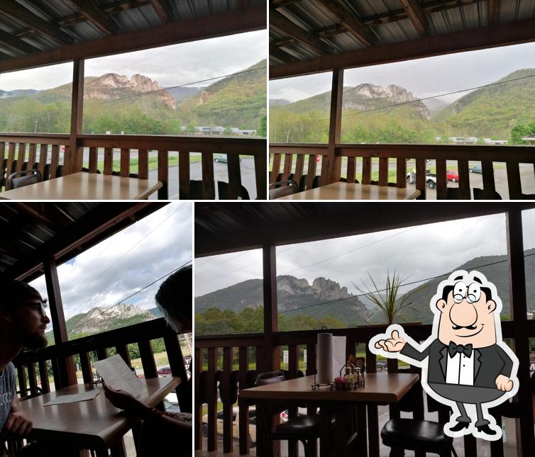 Front Porch Restaurant