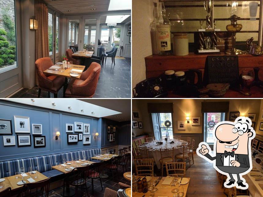 Mikey Ryan's Bar & Kitchen