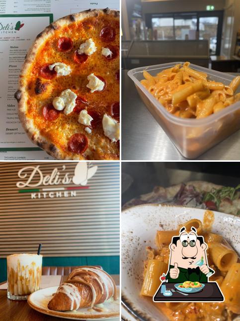 Deli's Kitchen