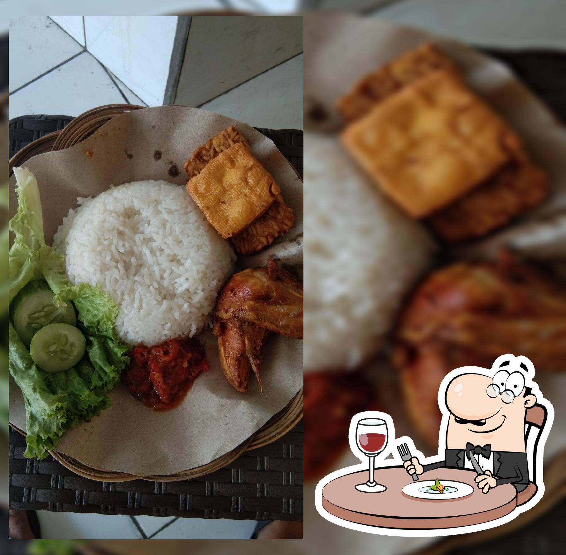 AYAM SERUNDENG D'LISA