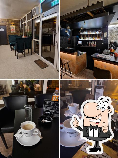 Train bar