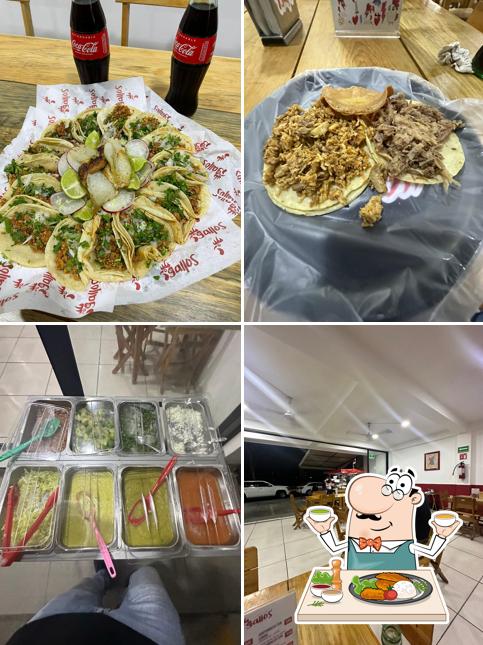 Taquería Los Gallos