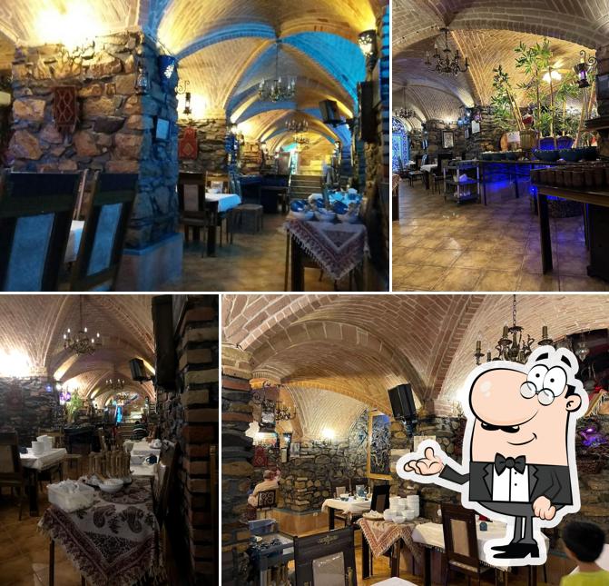 Aryaeiyan Traditional Restaurant