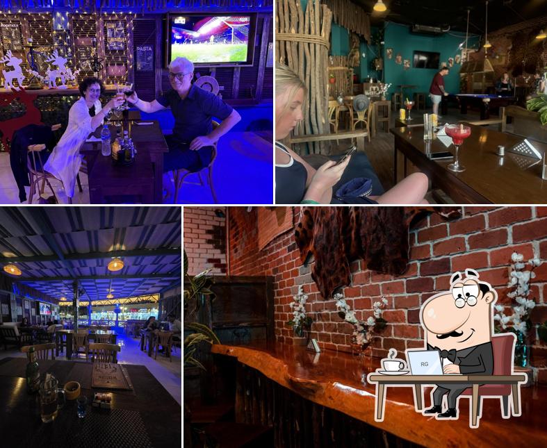 Western Lounge & Restaurant