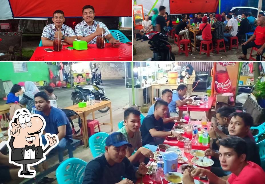 Sari Laut Bang Edot / Rustan