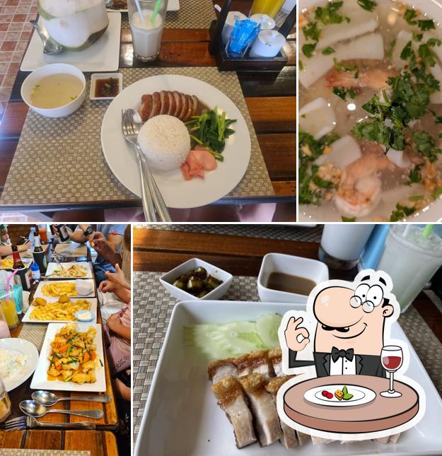 YU-LONG ROASTED DUCK & THAI CUISINE