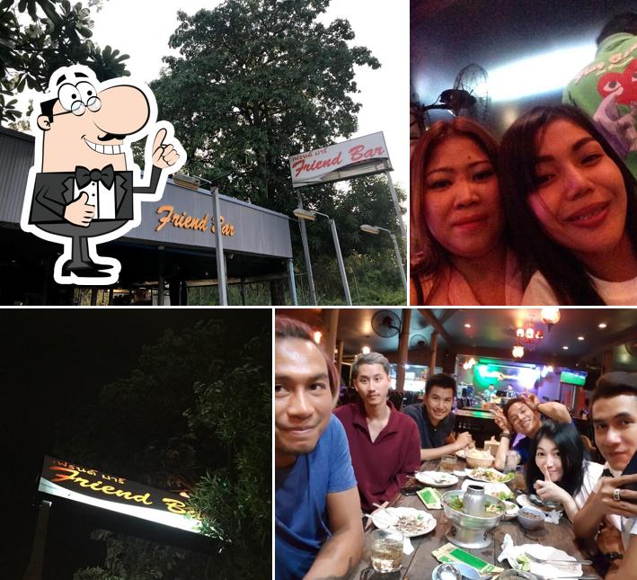 Friend Bar